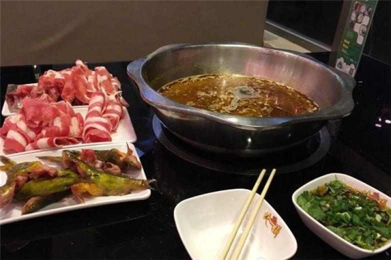 比一锅自助火锅